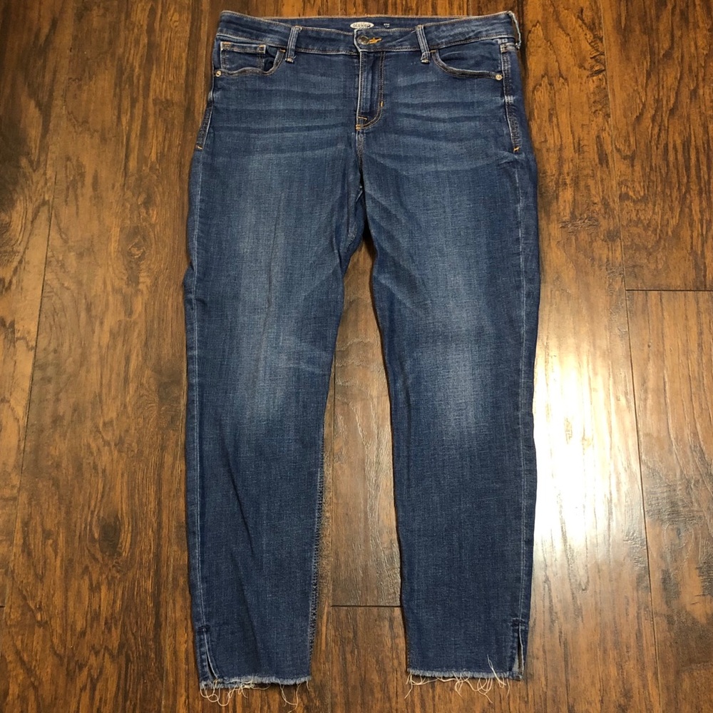 Cute Old Navy Rockstar Blue Jeans Size 12